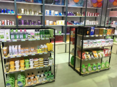 小資生活進口化妝品加盟店 不斷融入健康護膚的理念